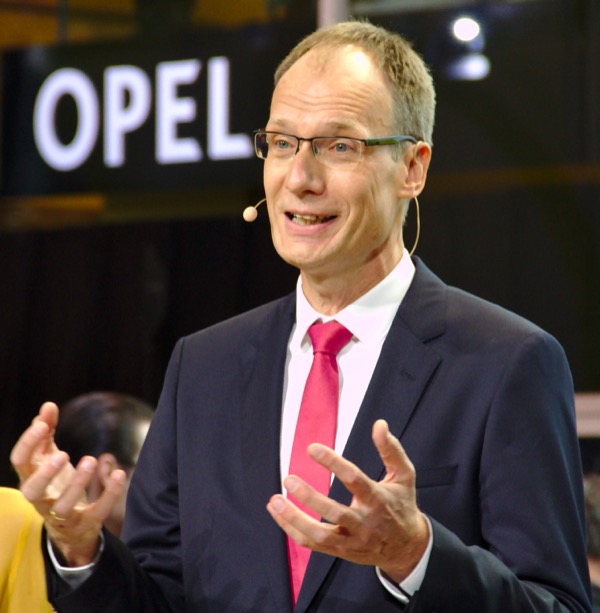 미하엘 로쉘러 (Michael Lohscheller)